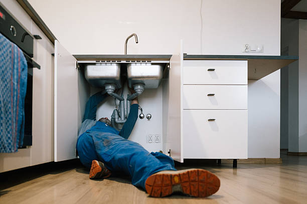 Professional Leak Detection technician working in Garrison, ND